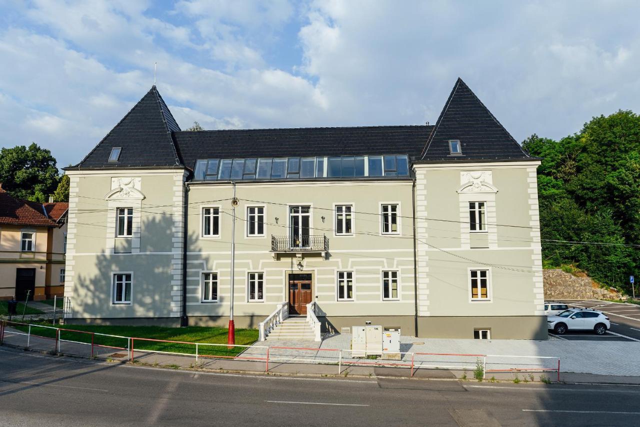 Apartmanovy Dom Grand - Contactless Check In Trencianske Teplice Luaran gambar